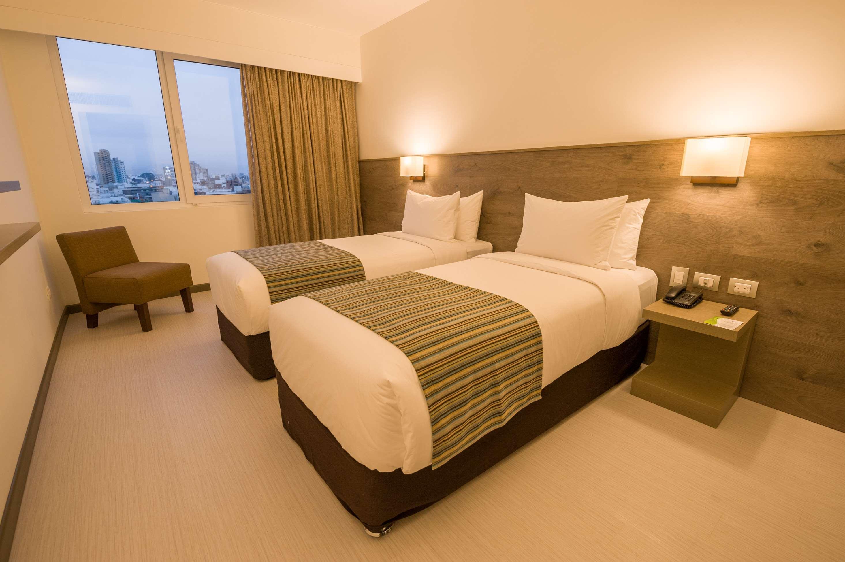 Best Western Posada Royale Hotel & Suites Simi Valley Dış mekan fotoğraf