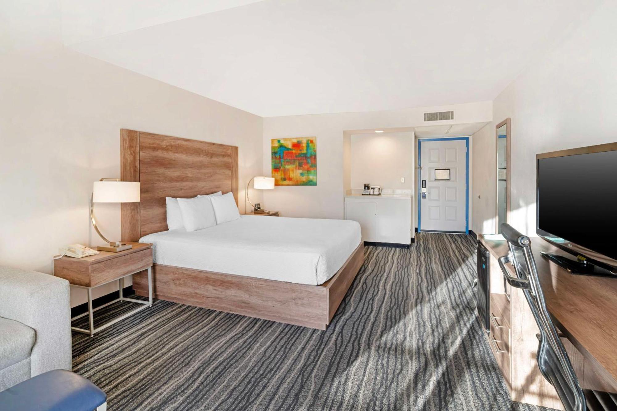 Best Western Posada Royale Hotel & Suites Simi Valley Dış mekan fotoğraf