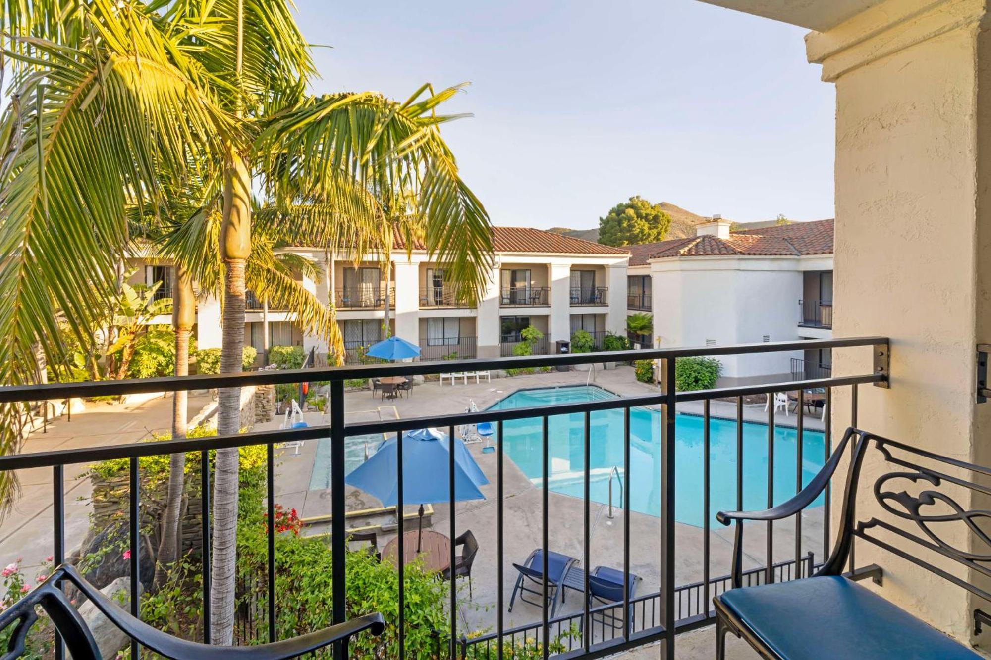 Best Western Posada Royale Hotel & Suites Simi Valley Dış mekan fotoğraf